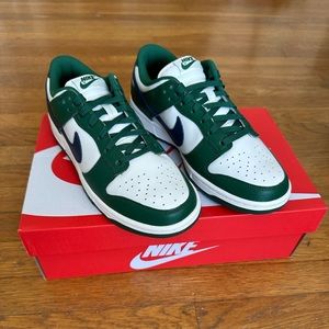 Brand new Women’s Nike Dunk Low ‘Gorge Green’ 7.5